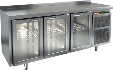 Стол с охлаждающим шкафом со стеклом Двер.Hicold Sng 111/Ht
